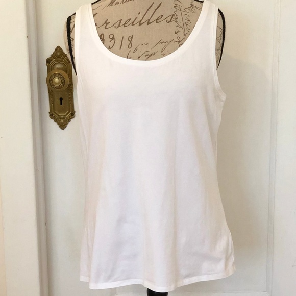 NIC+ZOE Tops - NIC+ZOE Perfect Tank White XL EUC NIC+ZOE Tops - NIC+ZOE Perfect Tank White XL EUC